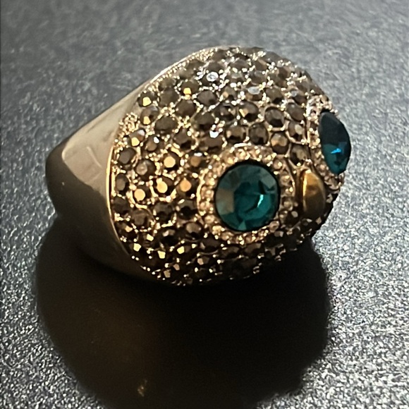 Fossil Whimsical Silver Plated Multi Crystal Rhinestone Chunky Owl Ring - Picture 8 of 16